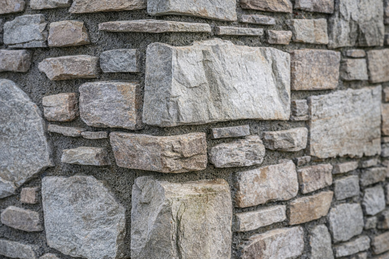 Stone masonry in Escondido, CA